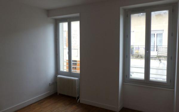 Appartement à louer    4 pièces •  Donzy