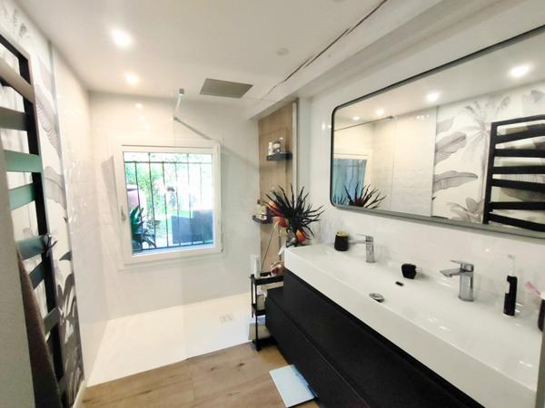 Besançon (25000) maison ancienne avec jardin proche boucle