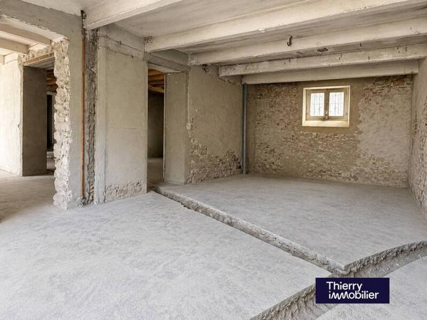 Appartement 4 pièces                                        - 44100 Nantes - Canclaux - Mellinet Réf : 131013