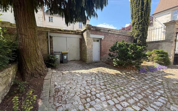 Maison à vendre    7 pièces •  Laon