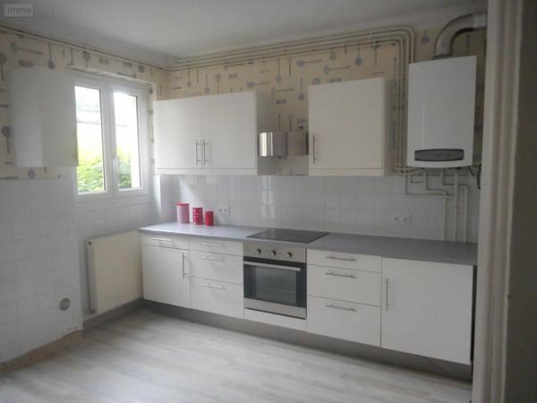 Location - Appartement Condé-en-Normandie 14110 5 pièces 94 m 2