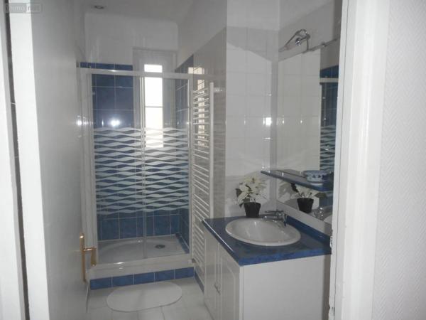 Location - Appartement Condé-en-Normandie 14110 5 pièces 94 m 2