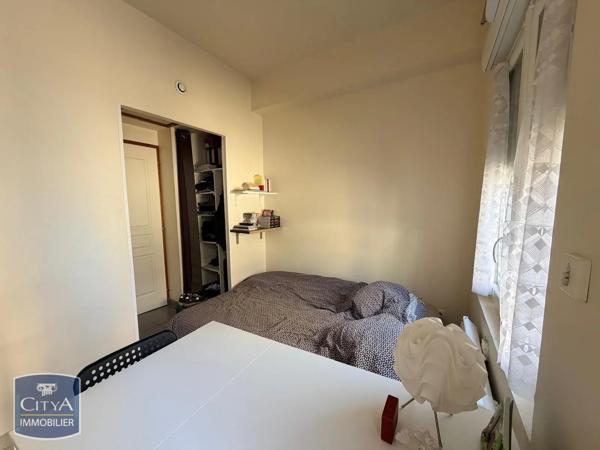 Appartement à louer 1 pièce 12.51m² Tours (37000)