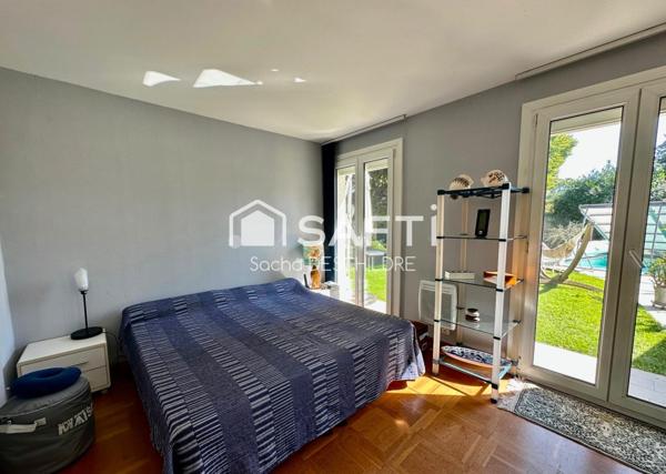 Maison 135 m², piscine et jacuzzi à Sillery