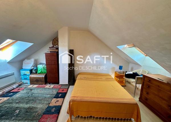 Maison 135 m², piscine et jacuzzi à Sillery