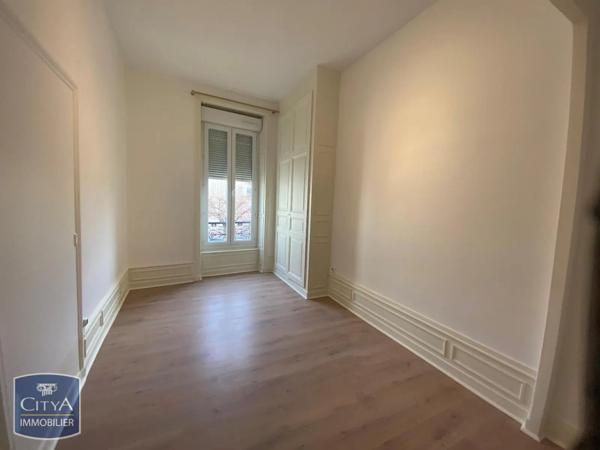 Appartement à louer 3 pièces 85.31m² Roanne (42300)