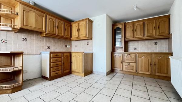 Maison à vendre 179 655 € Noyers-sur-Cher 5 p 137 m² DPE D