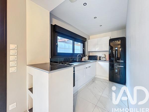 Maison à vendre 4 pièces 77 m² Trith-Saint-Léger