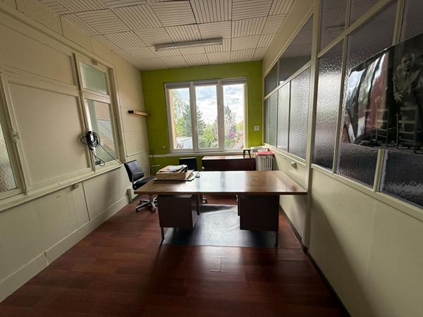 Ensemble immobilier -15 pièce(s) - 470 m² - SAINT OMER