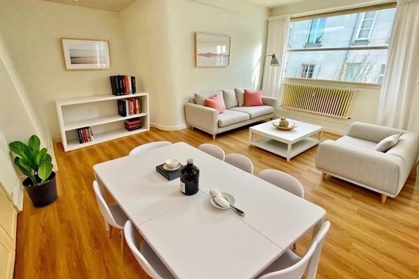 A LOUER - NANTES HYPER CENTRE - Grand T2 Refait à NEUF de 60 m²