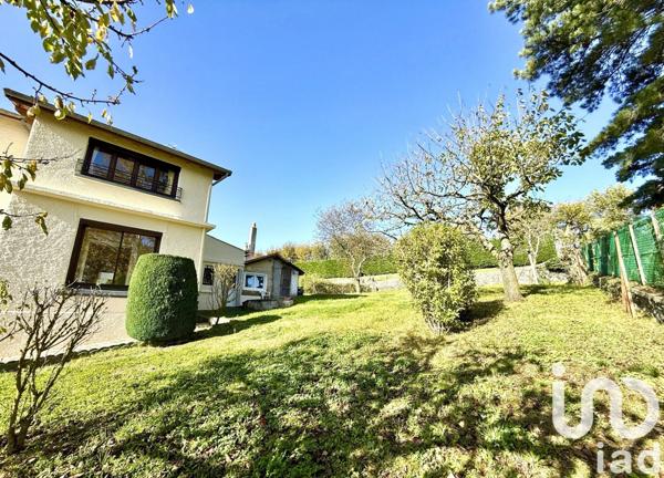 Maison 5 pièces de 130 m² à Le Puy-en-Velay (43000)