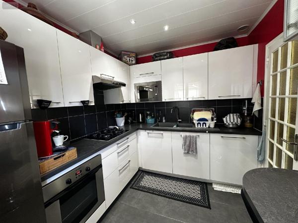 Pavillon à vendre à Saint-Julien-du-Sault dans l'Yonne (89330), ref : 250021