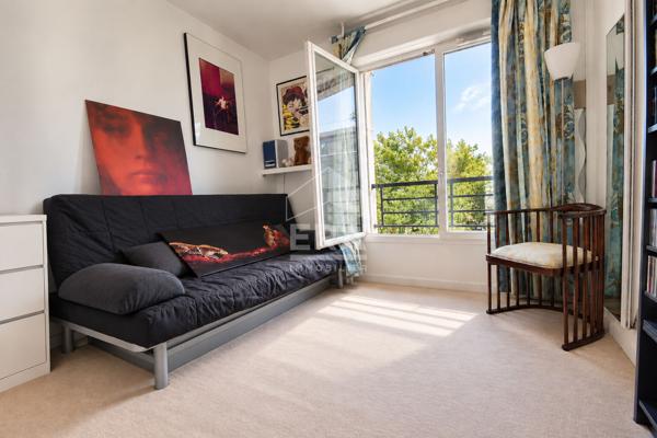 3 pièces 74m²-CALME-LUMINEUX-TERRASSE-PARKING & CAVE