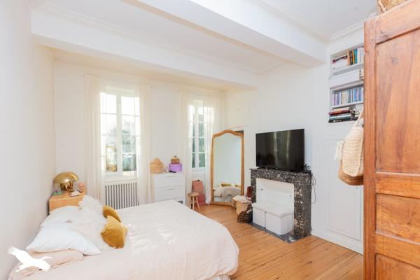 Maison à vendre |  Fleurance |  10 pièces | 345 m²