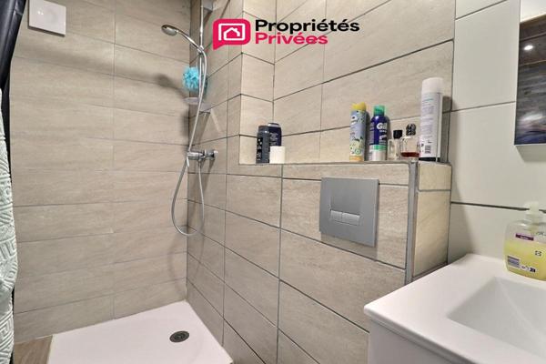 Maison individuelle 132 m²  avec 4 chambres et studio