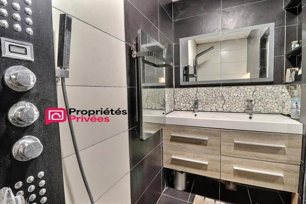 Maison individuelle 132 m²  avec 4 chambres et studio