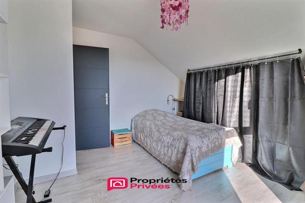 Maison individuelle 132 m²  avec 4 chambres et studio