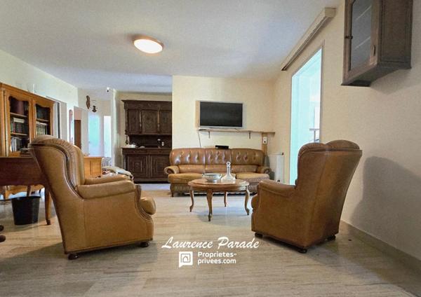 Maison de plain pied avec jardin garage