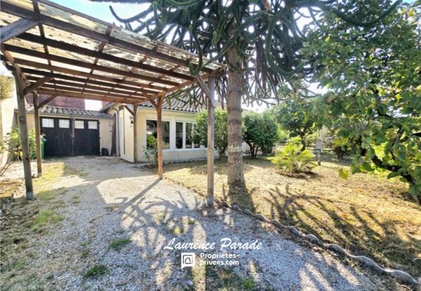 Maison de plain pied avec jardin garage