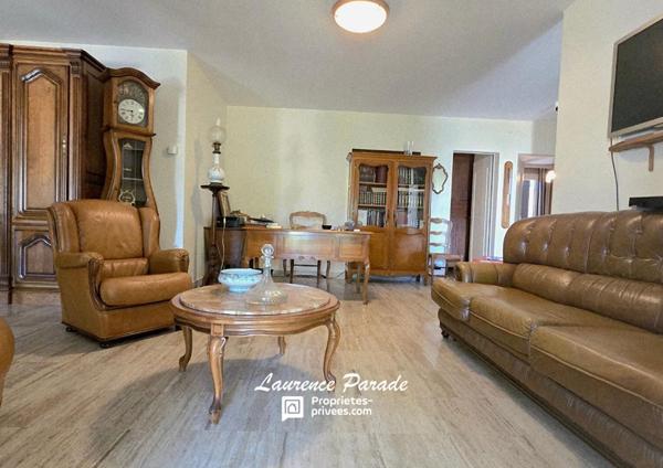 Maison de plain pied avec jardin garage