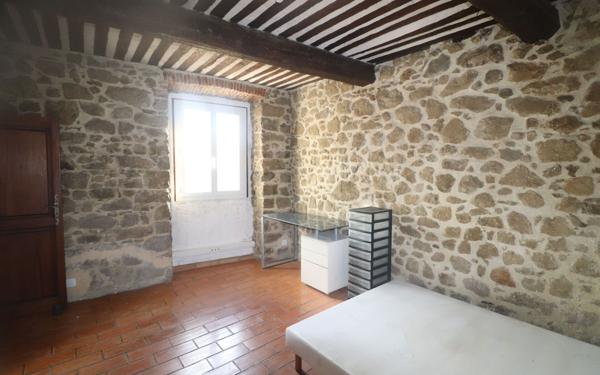 Appartement à vendre    2 pièces • 46,70 m2 Contes