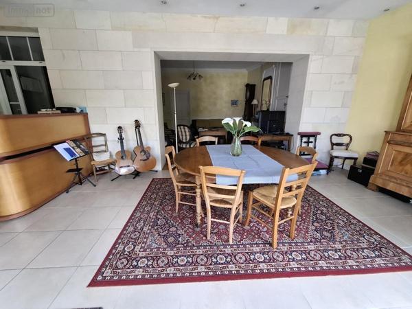 Maison à vendre à Saintes en Charente-Maritime (17100), ref : 17111-660