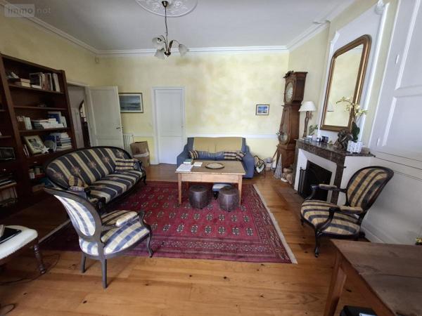 Maison à vendre à Saintes en Charente-Maritime (17100), ref : 17111-660