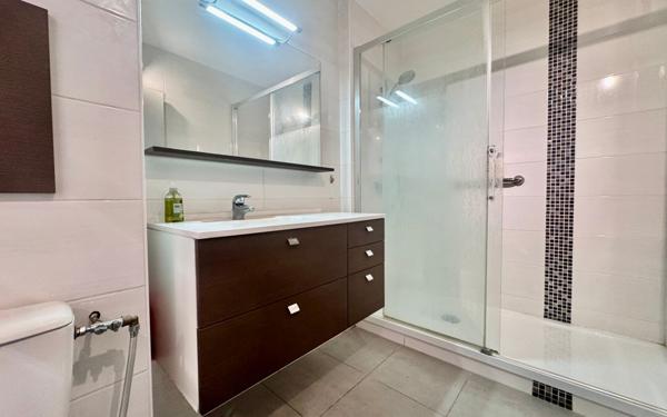 Appartement à vendre    2 pièces • 48,79 m2 Saint-Maurice