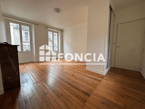 Location Appartement 2 pièces 46.66 m² - 4 RUE A LA FARINE Saint-germain-en-laye 78100