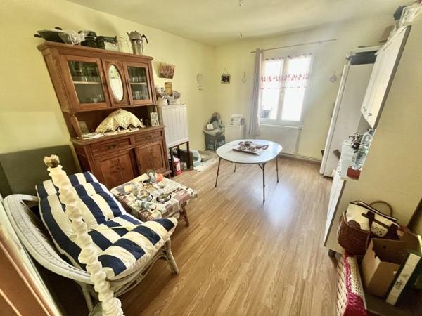 Vente / Pavillon à La Capelle (02260)
