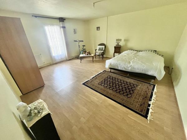 Vente / Pavillon à La Capelle (02260)