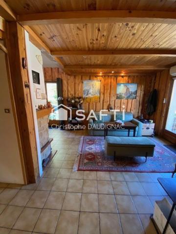 Exceptionnel Chalet de 113m² au calme