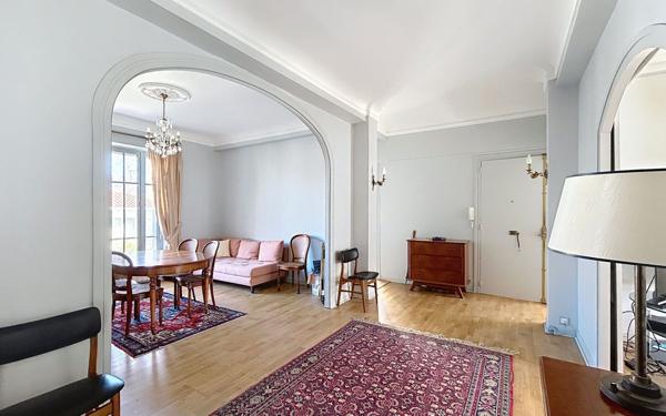 Appartement à vendre    4 pièces • 100,27 m2 Biarritz