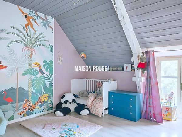 CHARME, VOLUMES ET RENTABILITÉ AUX PORTES DE DINAN Maison plus gîte
