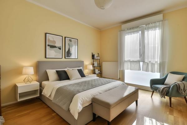 Appartement 4 pièces lumineux à vendre à Saint Denis - Front Populaire