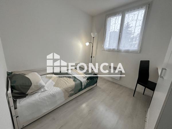 Location Appartement meublé 2 pièces 41.79 m² - 26 AVENUE DU MARECHAL KOENIG Perpignan 66000