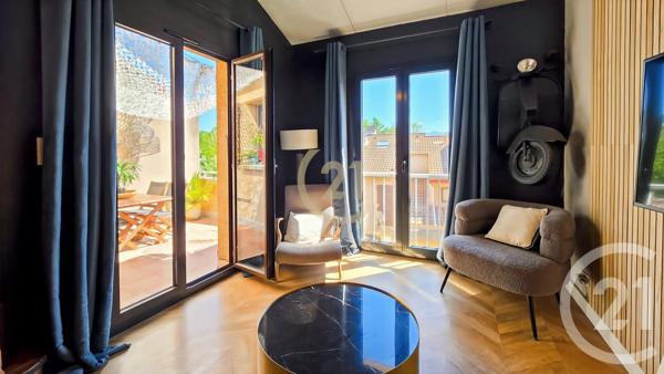Appartement à vendre  4 pièces - 80,07 m 2   ST FLORENT  - 202