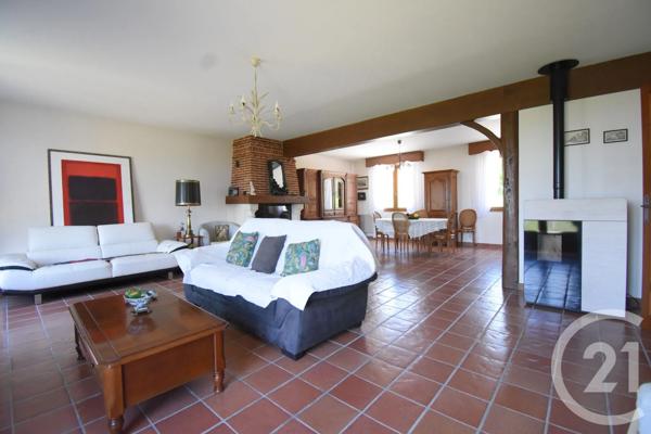 Maison à vendre  5 pièces - 206,15 m 2   CREUZIER LE VIEUX  - 03