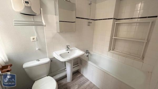 Appartement à louer 2 pièces 34.77m² Dijon (21000)