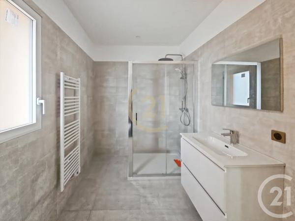 Appartement F3 à vendre  3 pièces - 74,30 m 2   ST FLORENT  - 202