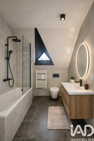 Maison à vendre 7 pièces 154 m² La Chartre-sur-le-Loir