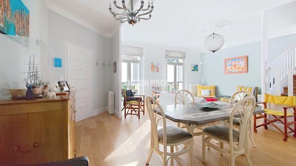MAISON DE CHARME 138 M² ? C?UR DE DINARD ? À 2 PAS DE LA PLAGE ET DE LA PLACE DE LA RÉPUBLIQUE !