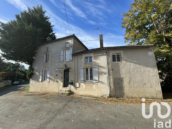Maison à vendre 8 pièces 145 m² Lussac-les-Châteaux