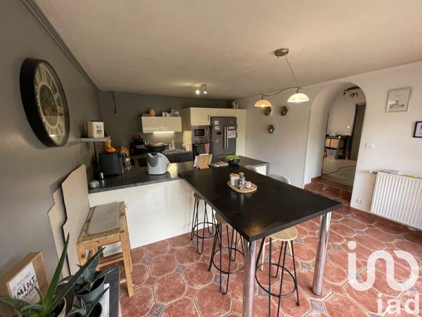 Maison à vendre 8 pièces 145 m² Lussac-les-Châteaux