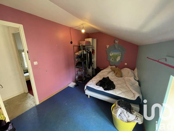 Maison à vendre 8 pièces 145 m² Lussac-les-Châteaux