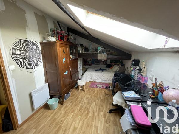 Maison à vendre 8 pièces 145 m² Lussac-les-Châteaux