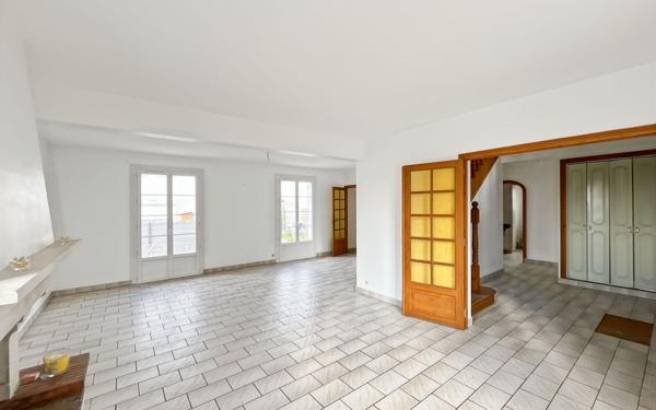 Maison à vendre    6 pièces • 132 m2 Saint-Pryvé-Saint-Mesmin