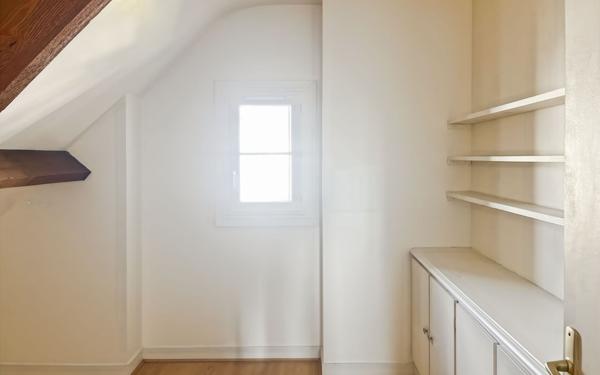 Maison à vendre    6 pièces • 132 m2 Saint-Pryvé-Saint-Mesmin