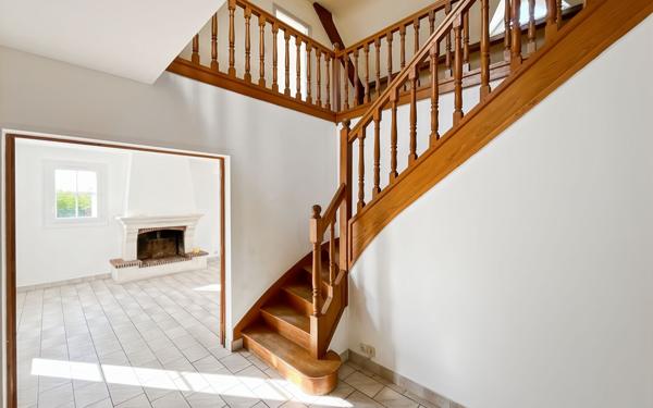 Maison à vendre    6 pièces • 132 m2 Saint-Pryvé-Saint-Mesmin