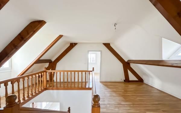 Maison à vendre    6 pièces • 132 m2 Saint-Pryvé-Saint-Mesmin